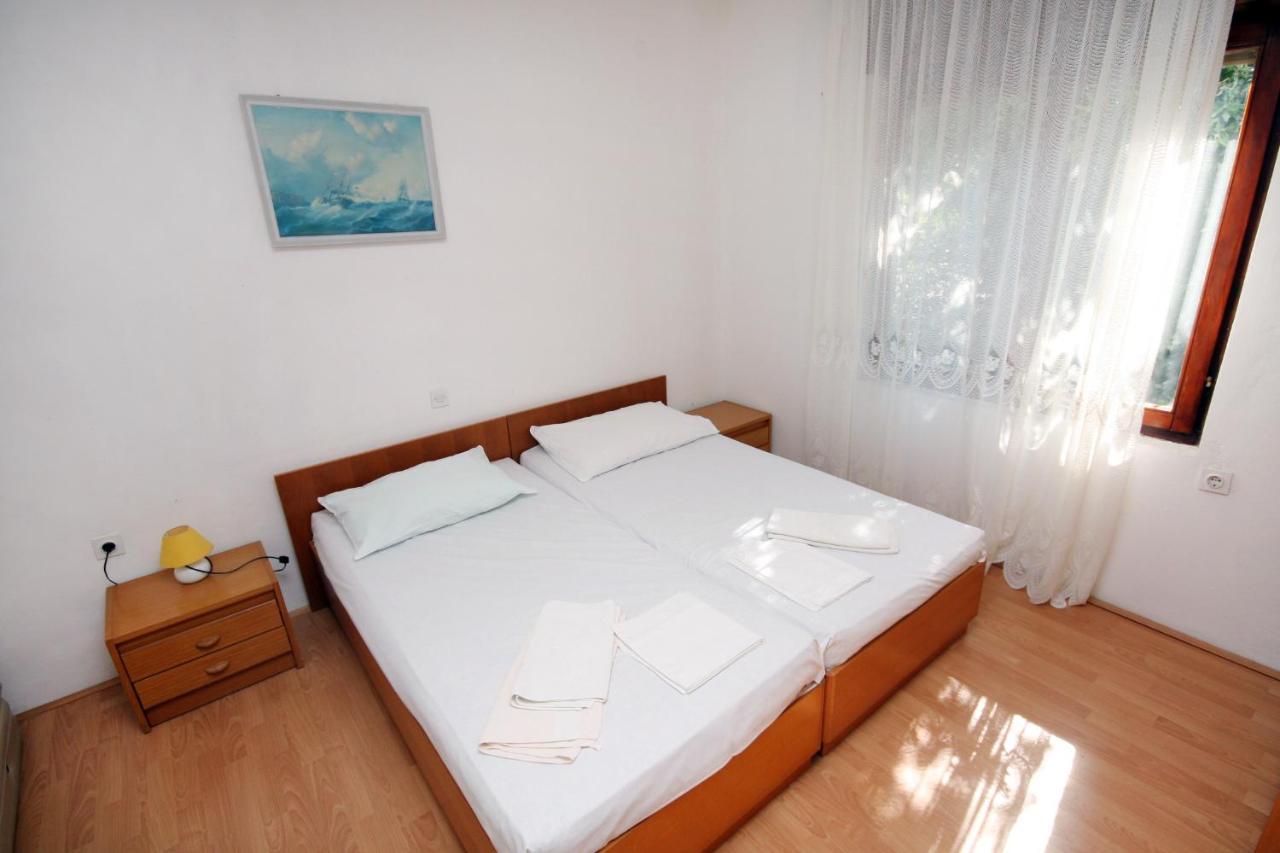 Apartments By The Sea Suha Punta, Rab - 5050 Kampor Kültér fotó
