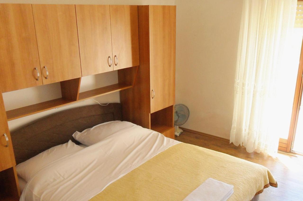 Apartments By The Sea Suha Punta, Rab - 5050 Kampor Kültér fotó