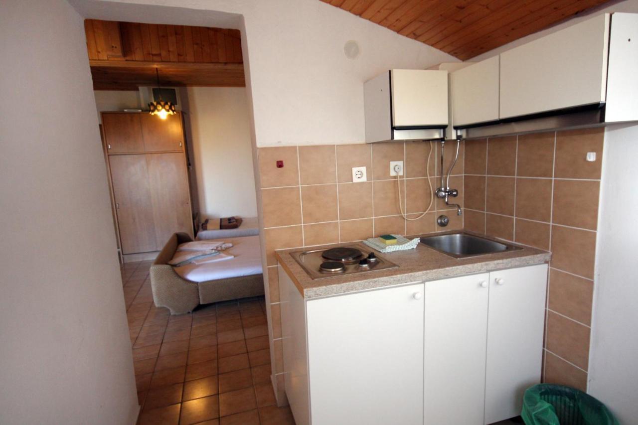 Apartments By The Sea Suha Punta, Rab - 5050 Kampor Kültér fotó
